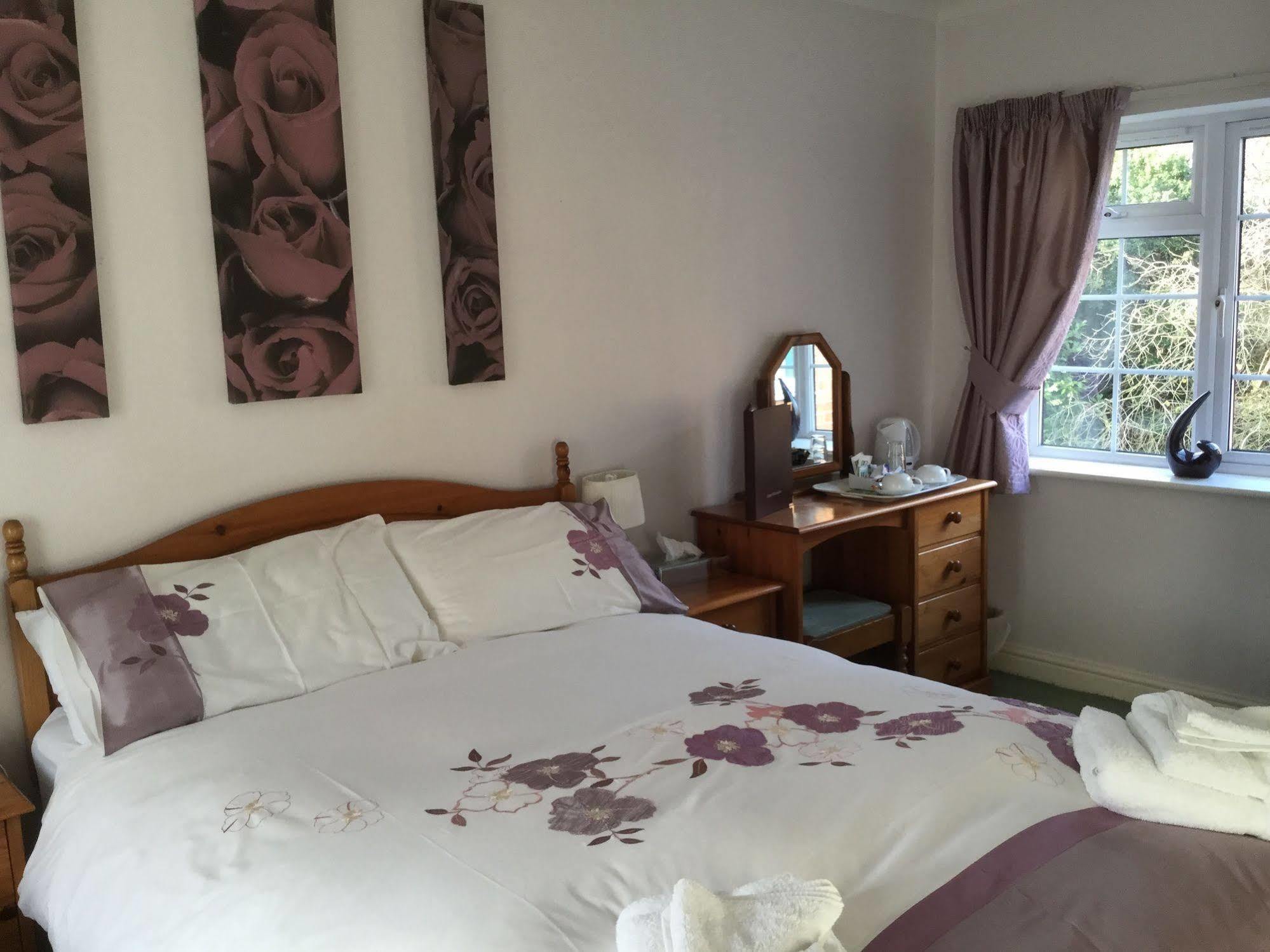 Faviere Guest House Stratford-Upon-Avon Bagian luar foto