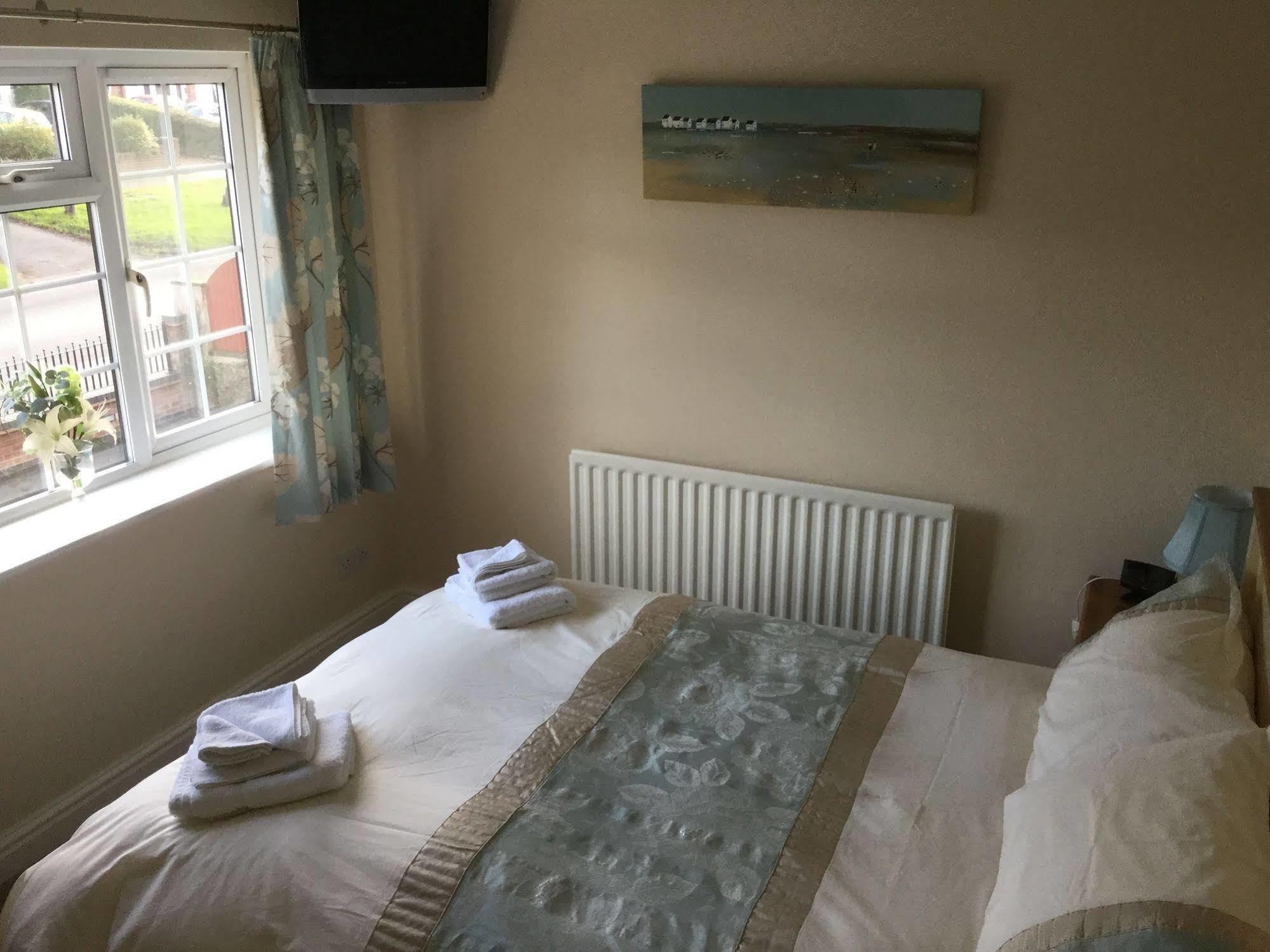 Faviere Guest House Stratford-Upon-Avon Bagian luar foto