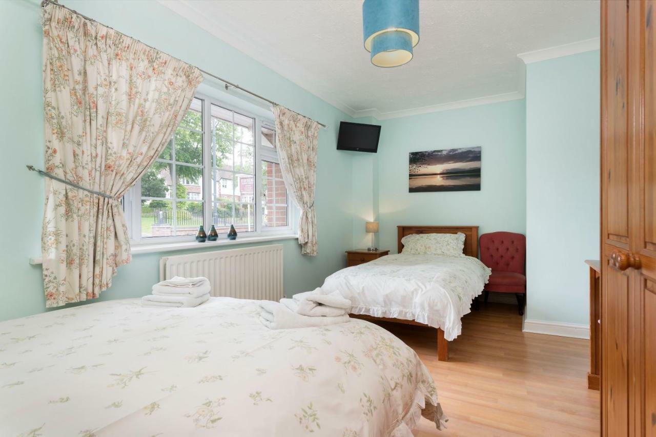 Faviere Guest House Stratford-Upon-Avon Bagian luar foto